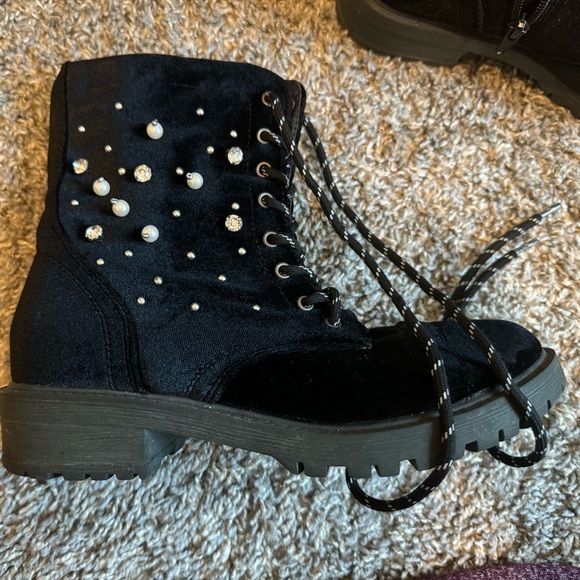 Madden Girl Pearl & Rhinestone Booties - Picture 5 of 6